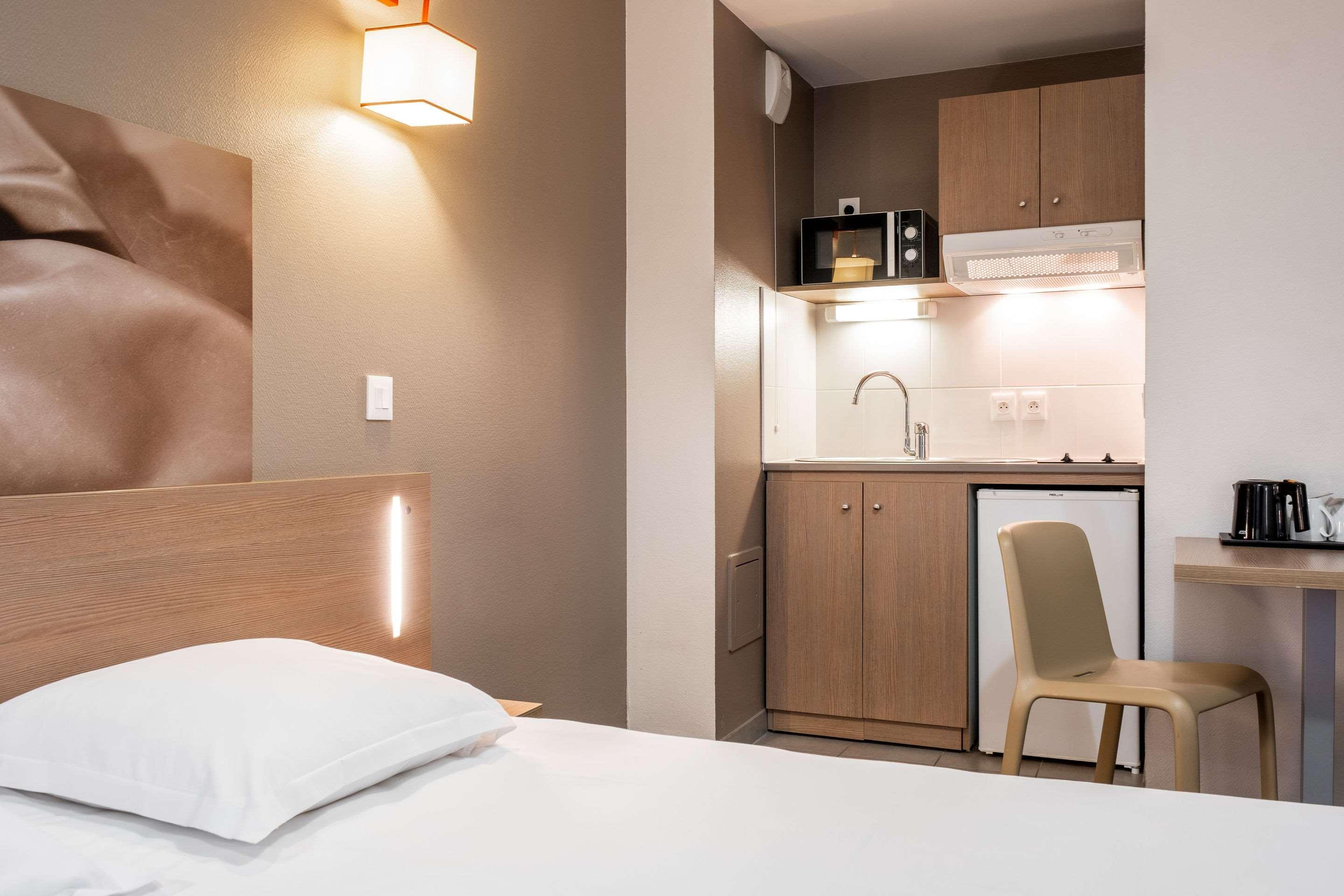 Neho Suites Porte De Geneve - Gare 안마스 외부 사진