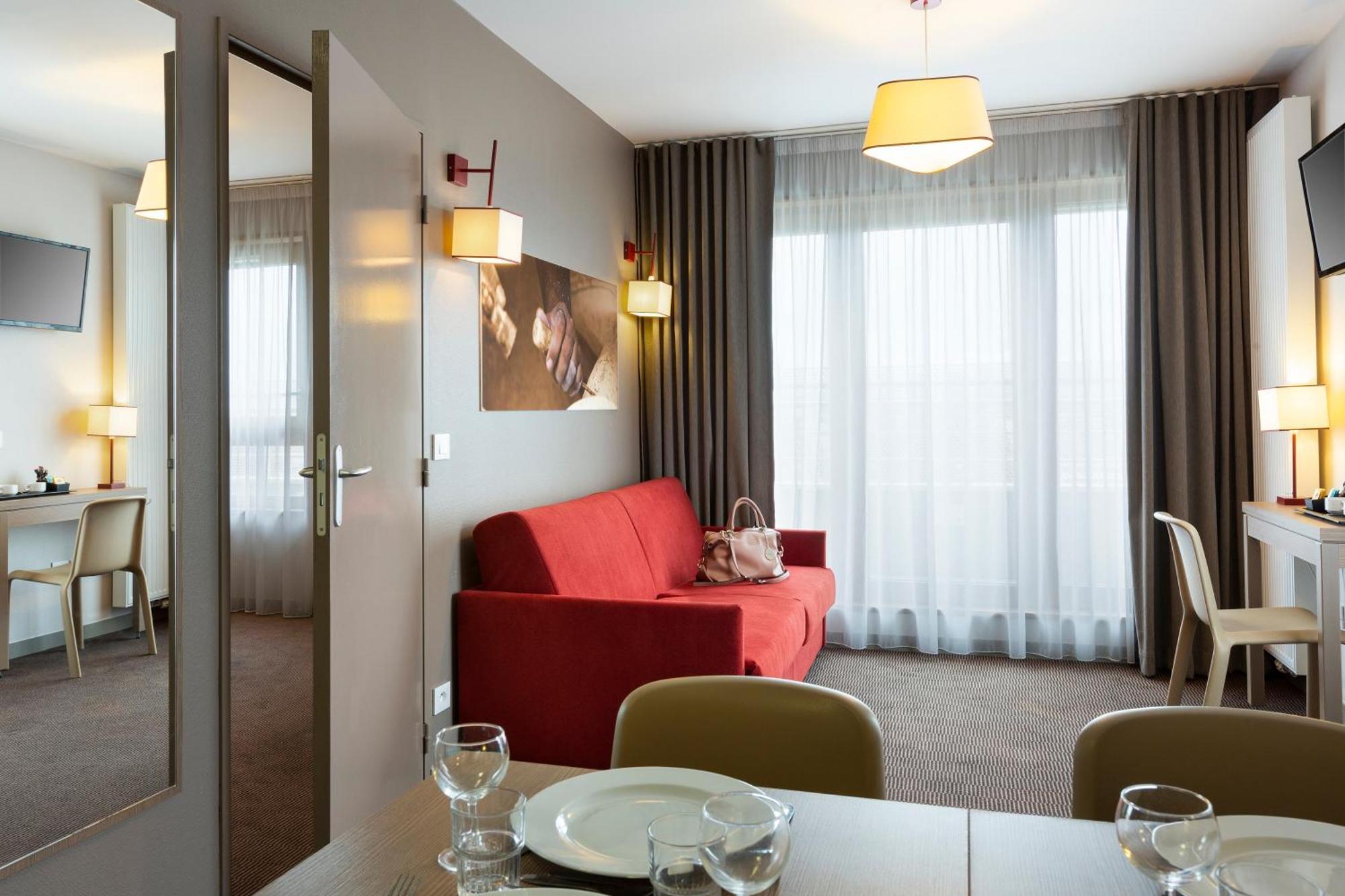 Neho Suites Porte De Geneve - Gare 안마스 외부 사진